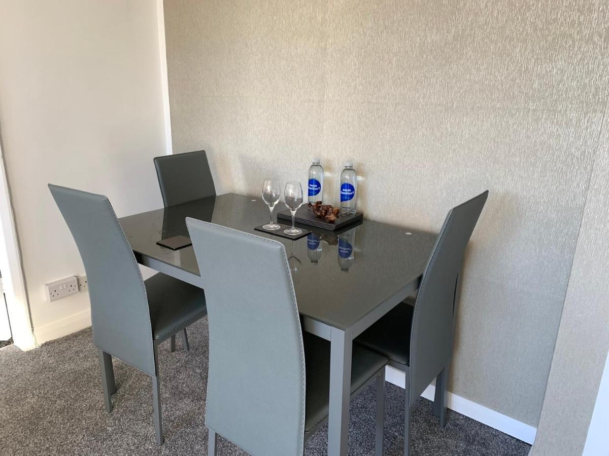 Beach Front Apartment With Free Parking, St Annes Lytham St Annes Exterior foto